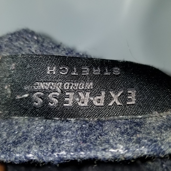 Express Wool Sweater - Picture 3 of 4
